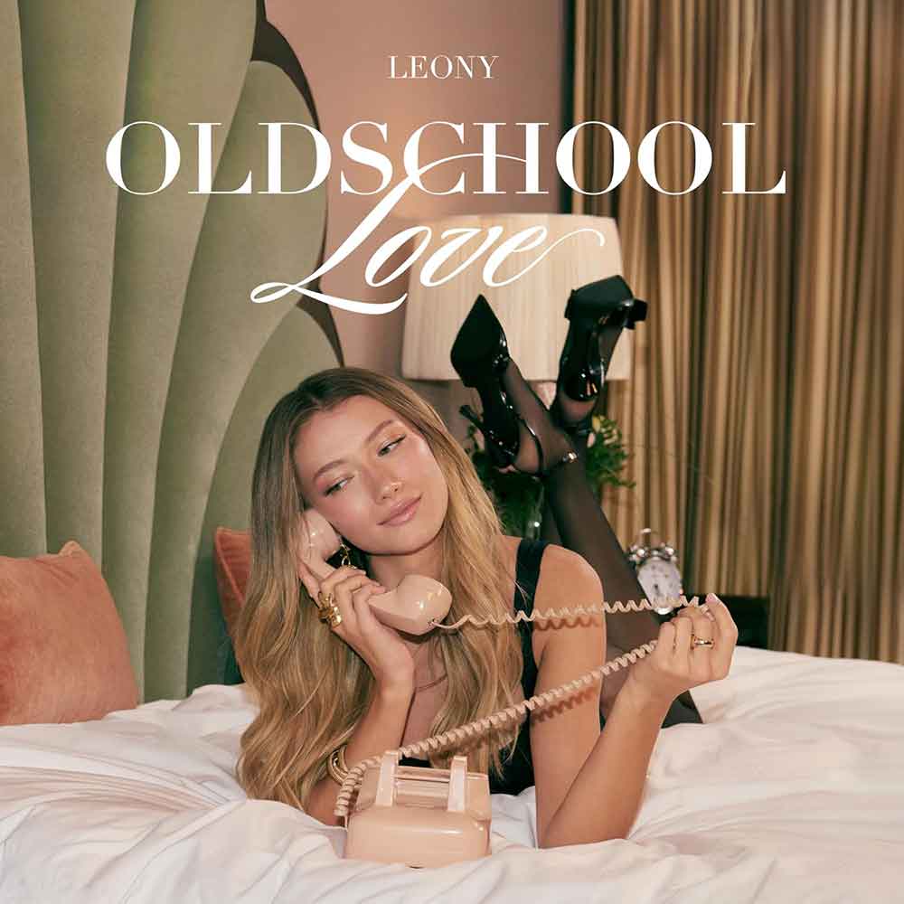 Oldschool Love Leony Front-Cover 1 CD Album